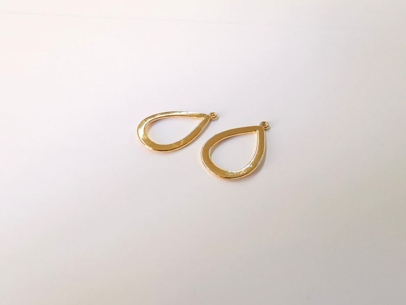 2 Drop Charms Shiny Gold Plated Charms (31x20mm) G24723