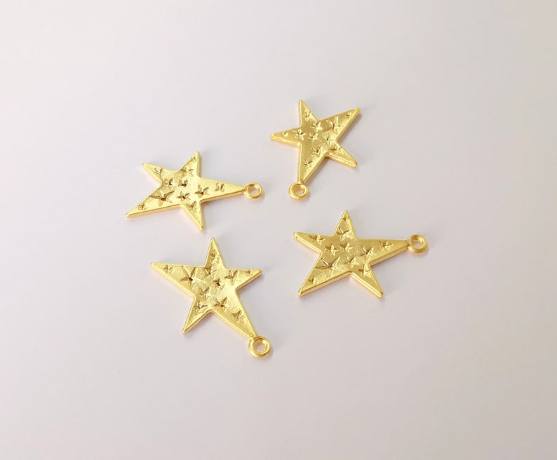 4 Star Charms Gold Plated Charms (30x22mm) G24725