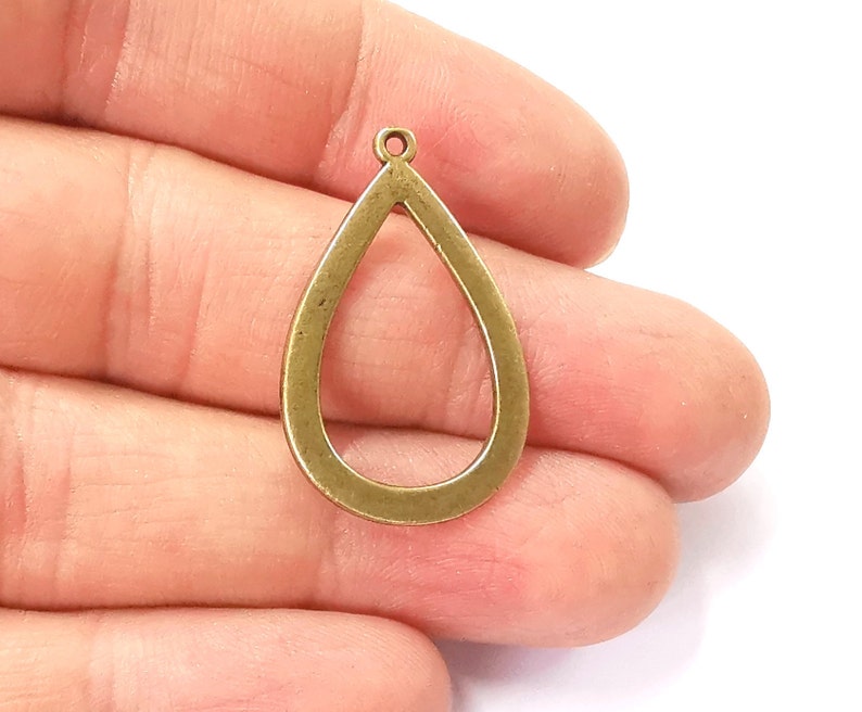 10 Drop charms Antique bronze plated charms (31x20mm) G24549