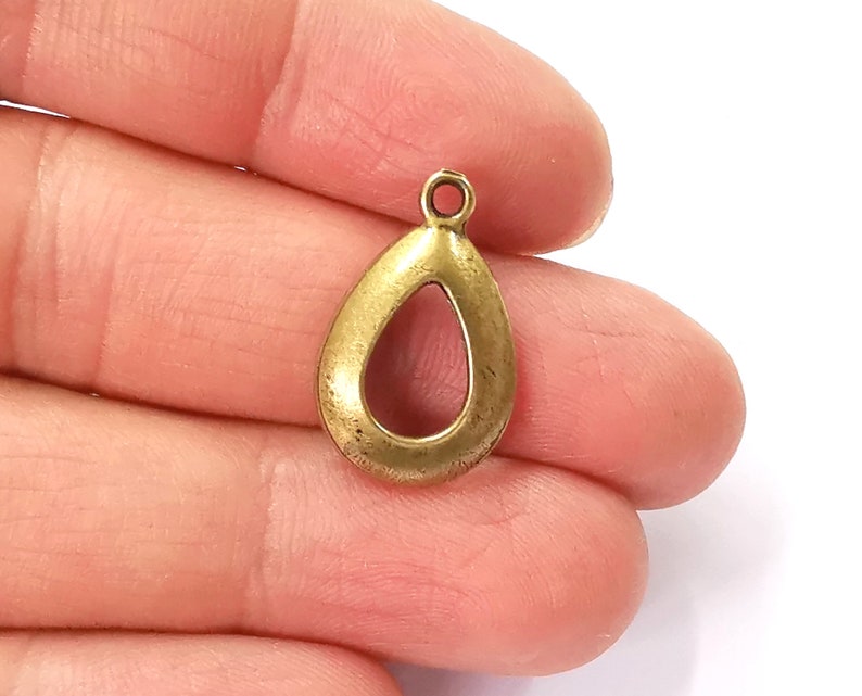 10 Drop charms Antique bronze plated charms (23x15mm) G24551