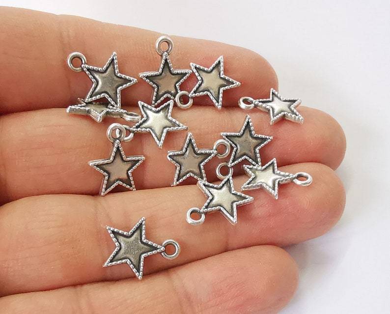 10 Star charms Antique silver plated charm (14x12mm) G24612