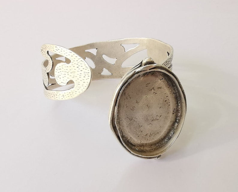 Brushed wrap bracelet brass blank Resin cuff Dry flower inlay blank Cuff bezel Glass cabochon base Adjustable antique silver 39x30mm G24614