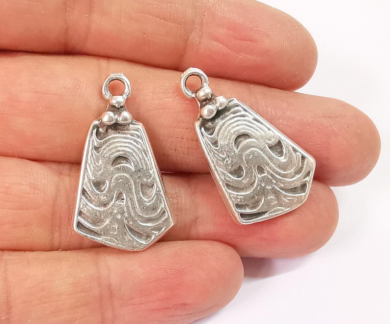 2 Silver Dangle Charms Antique Silver Plated Charms (32x19mm) G24631