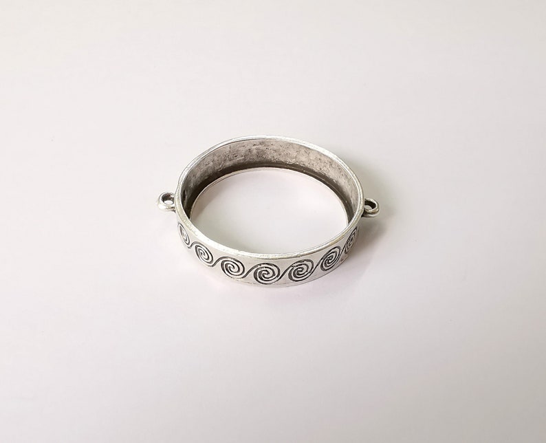 2 Circle Connector Charms Antique Silver Plated Connector (45x37mm) G24762
