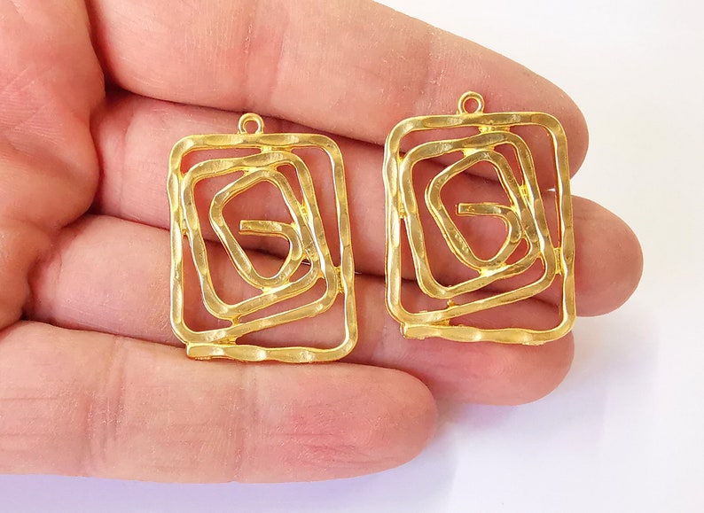 2 Square Spiral Charms Gold Plated Charms (34x26mm) G24722