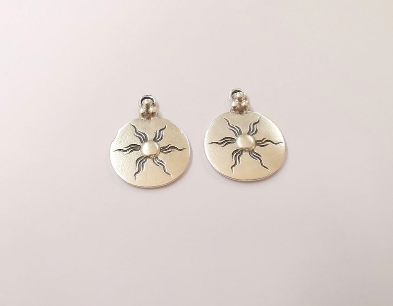 2 Round Dangle Charms Antique Silver Plated Charms (31x23mm) G24763