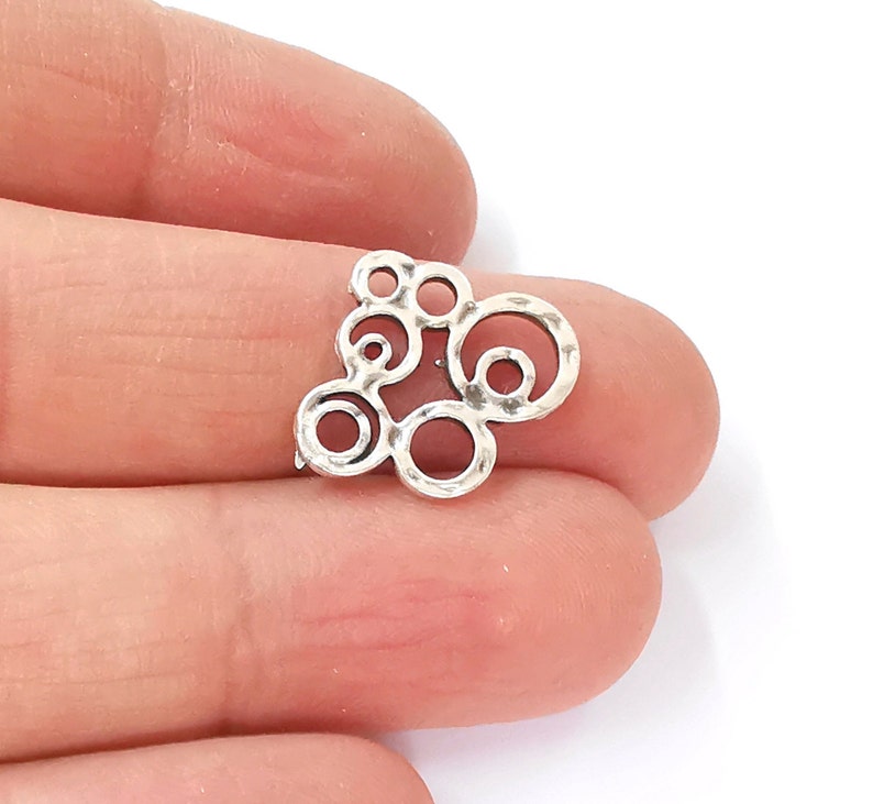 10 Antique Silver Charms Connector , Antique Silver Plated Charms (20x17mm) G24771