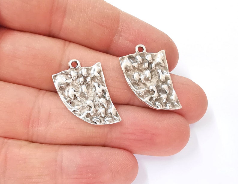 4 Quadrant Shape Charms Antique Silver Plated Charms (27x17mm) G24769