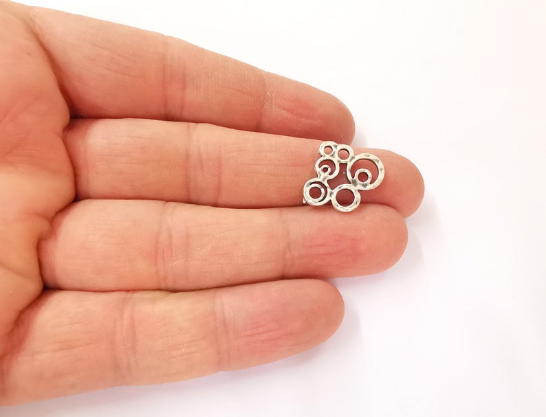 10 Antique Silver Charms Connector , Antique Silver Plated Charms (20x17mm) G24771