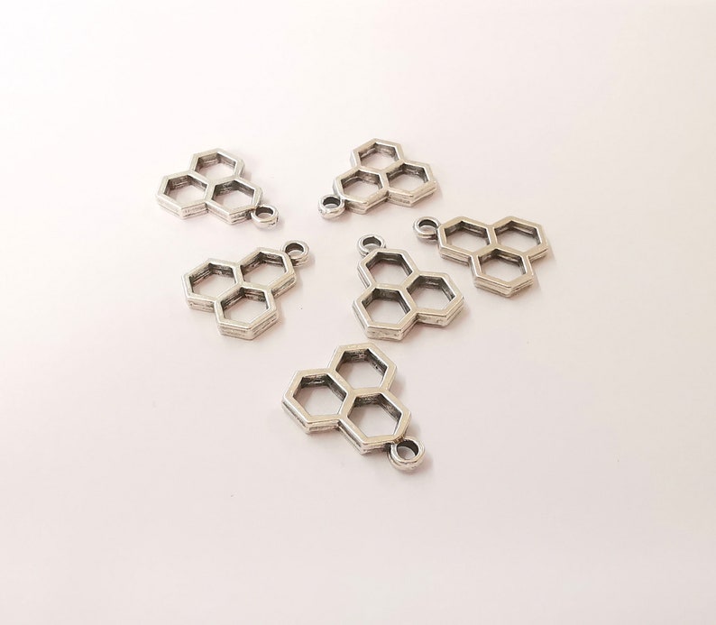 4 Honeycomb Charms Antique Silver Plated Charm (19x14mm) G24777