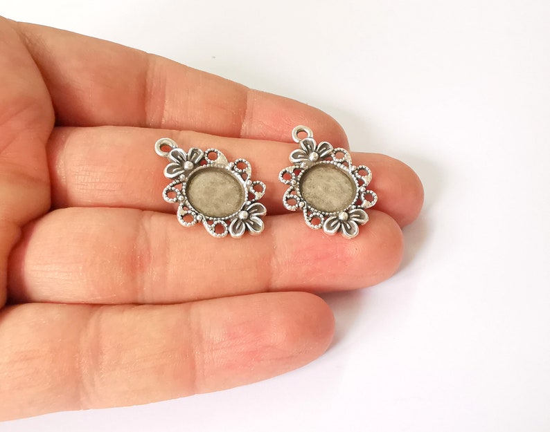 2 Flowers Frame Pendant Blank Bezel Antique Silver Plated Pendant (29x20mm) (12mm Blank Size) G24902