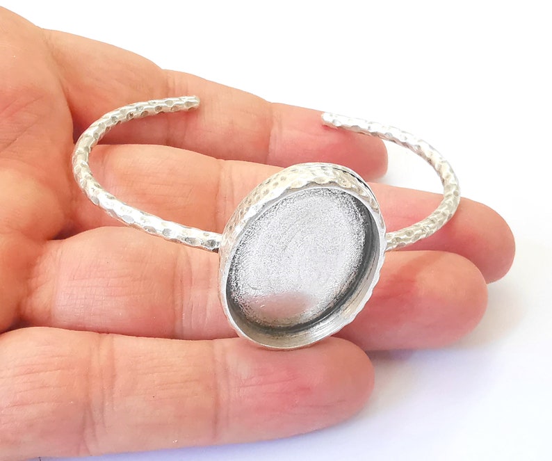 Bracelet Blank Cuff Bezel Resin Bangle inlay Blank Glass Cabochon Base Bezel Hammered Adjustable Antique Silver Bracelet (30x22mm) G24920