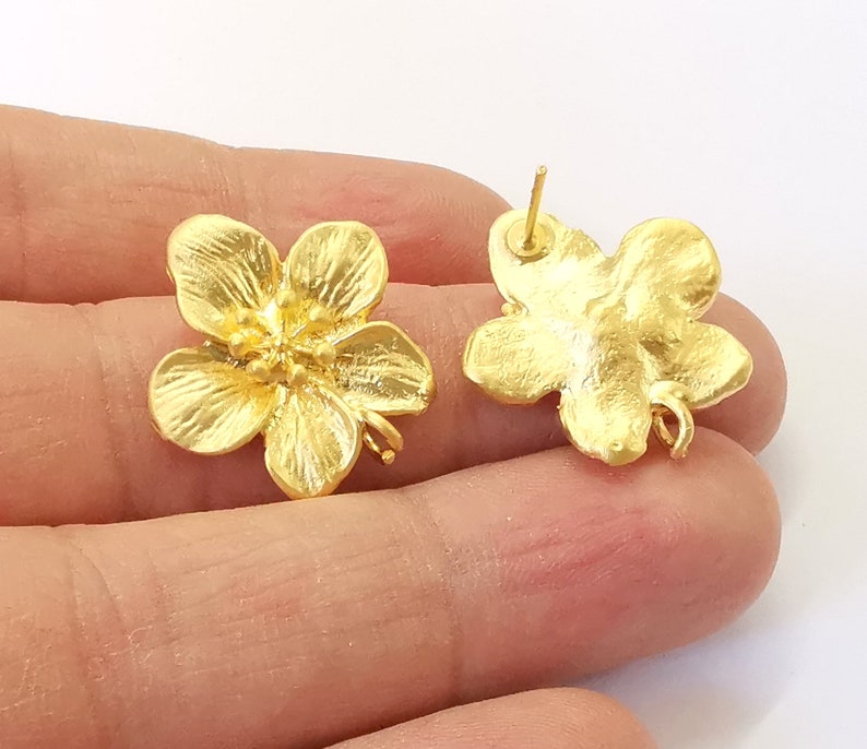 Flower Earring Stud Base Gold Plated Brass Earring 1 pair (24x22mm) G24951