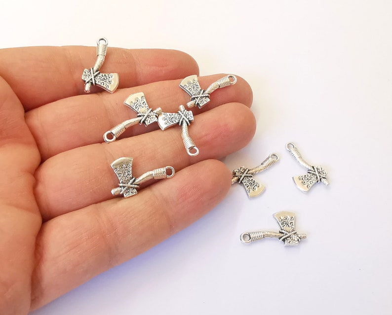 10 Axe Charms Double Sided Antique Silver Plated Charms (22x12mm) G24976