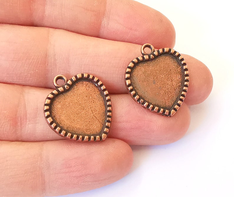 4 Heart Charms Blank Bezel Resin Bezel Mosaic Mountings Copper Plated Charms (25x22mm)( 18x18mm Bezel Inner Size) G24984