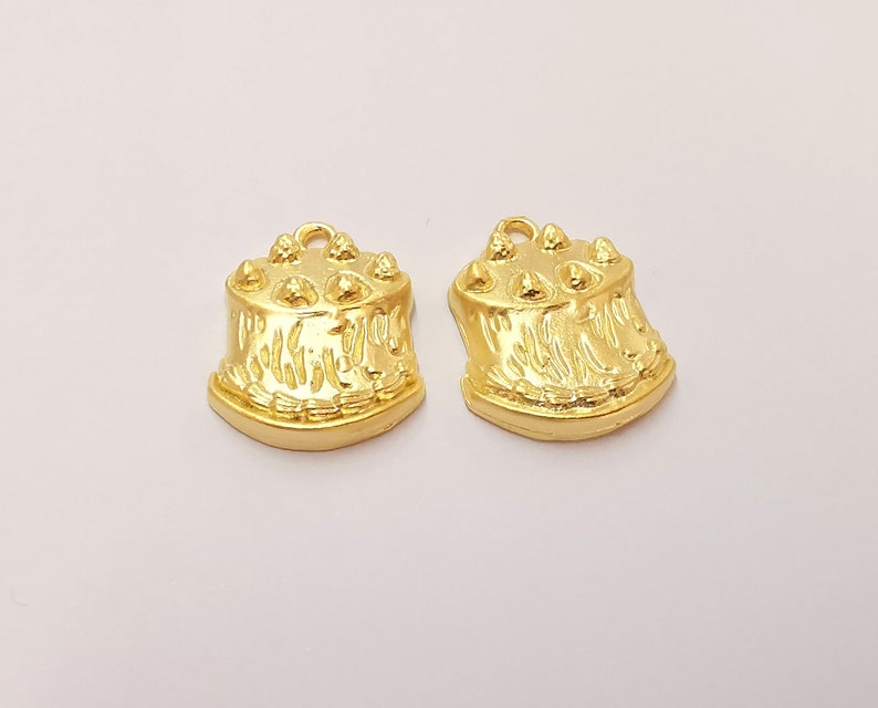 2 Cake Charms Gold Plated Charms (24x18mm) G24835