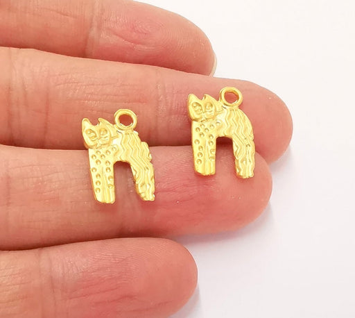 4 Cat Charms Gold Plated Charms (19x12mm) G24842