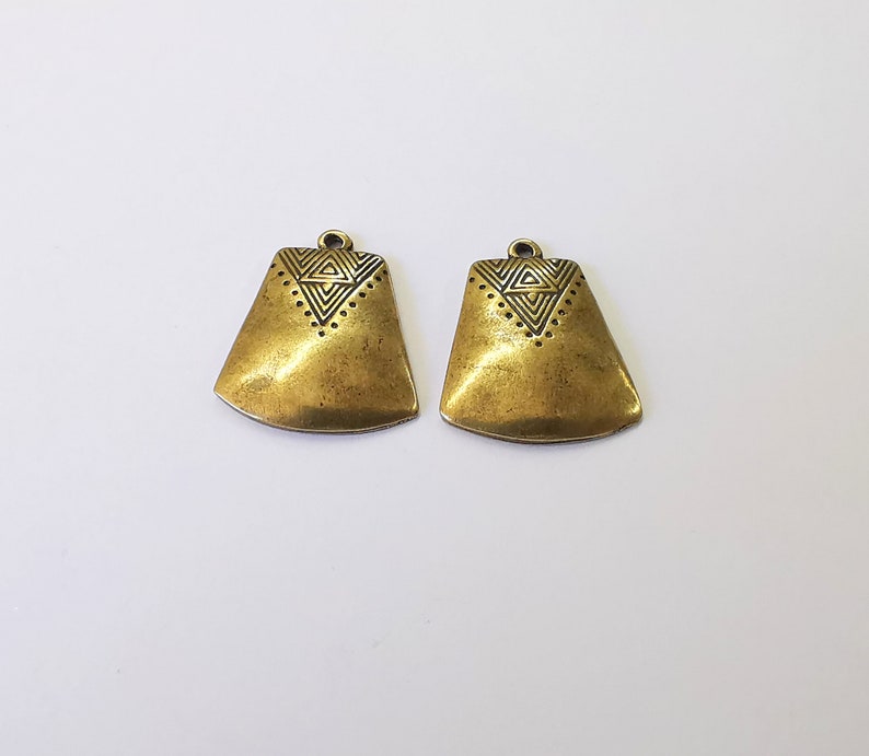 2 Dangle Charms Antique Bronze Plated Charms (27x22mm) G25019
