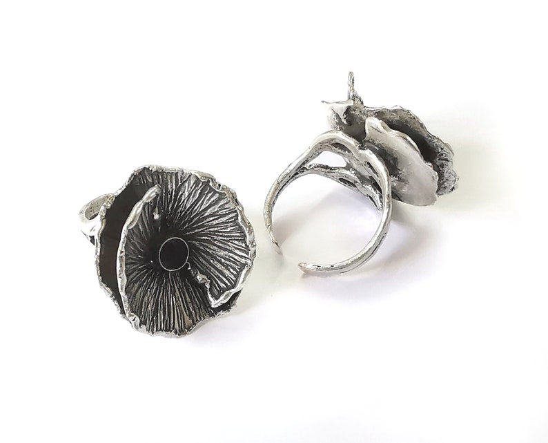 Flower leaf ring setting blank Cabochon base ring mounting Adjustable ring base bezel (5 mm) Antique Silver Plated Brass G24879
