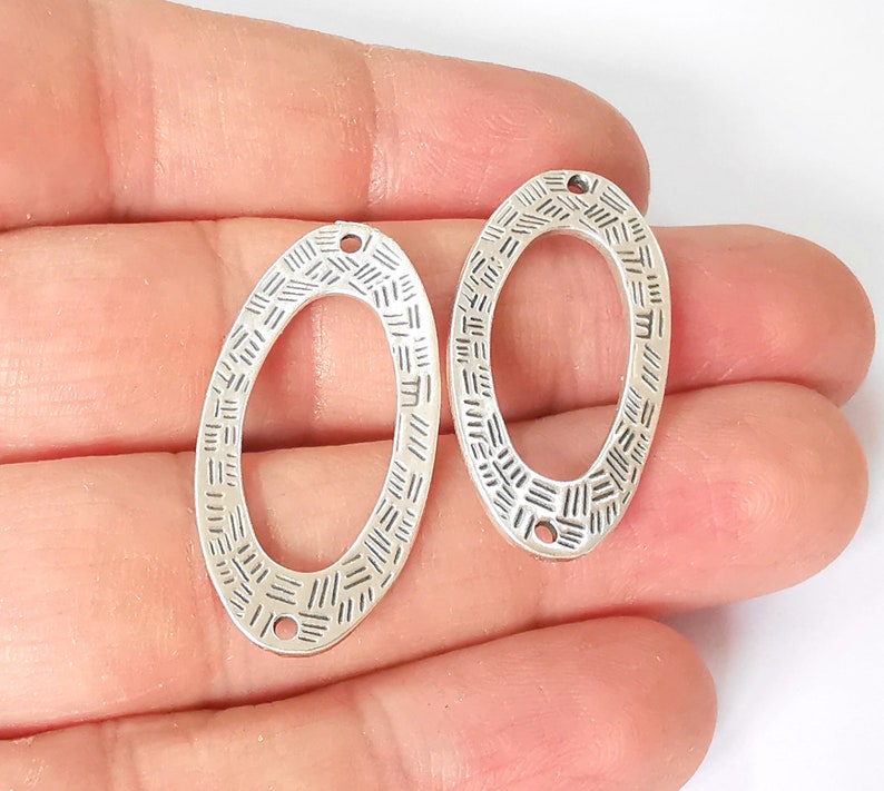 4 Oval Textured Connector Double Sided Connector Antique Silver Plated Charms (35x17mm) G24891
