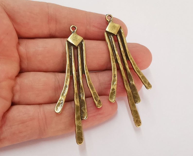 2 Hammered charms Antique bronze plated charms (69x27mm) G25036