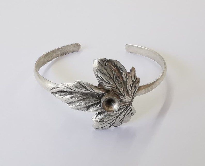 Leaf bracelet brass cuff blank bezel Glass cabochon base Adjustable antique silver(8mm ) G25051