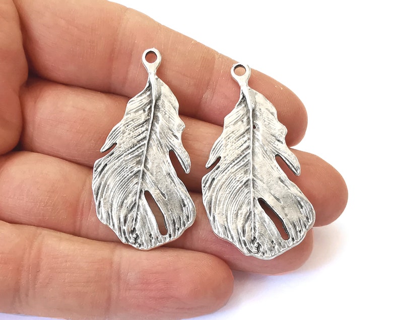 2 Feather charms Antique silver plated charms Double sided (47x25mm) G24939