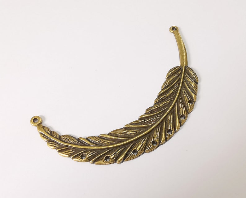 Feather pendant connector Antique bronze plated pendant (92mm) G25107