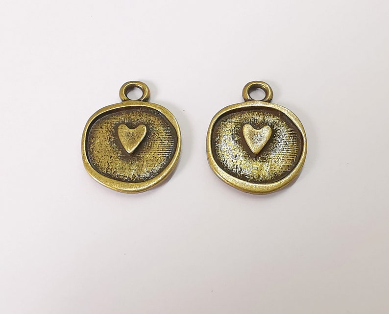 4 Heart charm Antique bronze plated charm (25x20mm) G25114