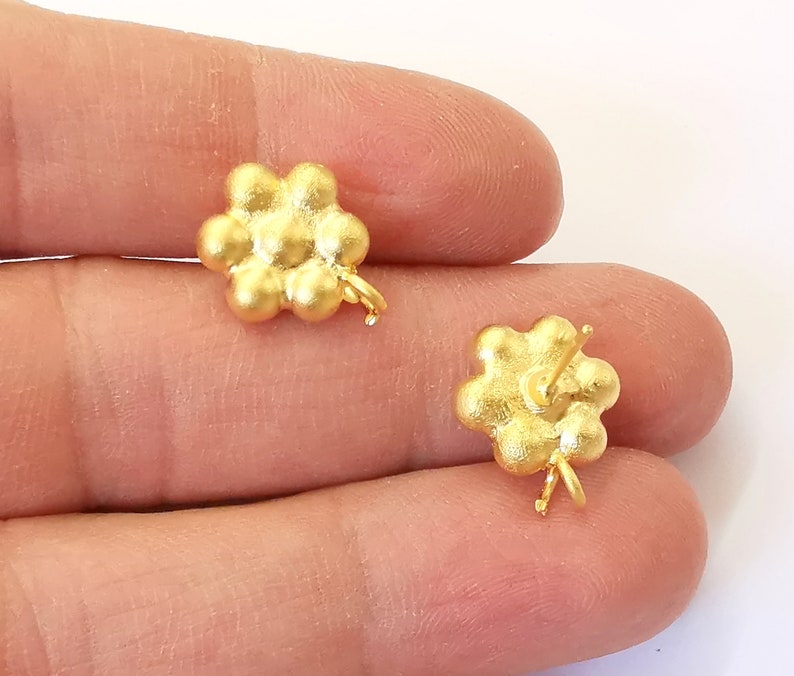 Flower Earring Stud Base Gold Plated Brass Earring 1 pair (16x13mm) G24970