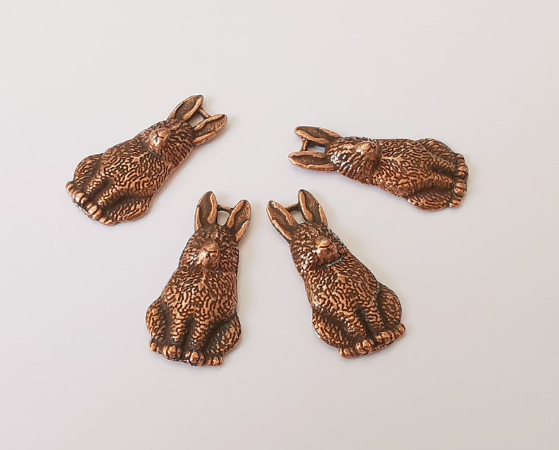 4 Rabbit charms Antique copper plated charms (26x12mm) G25136