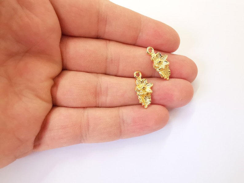 4 Leaf Flowers Charms 24k Shiny Gold Plated Charms (21x10mm) G25209