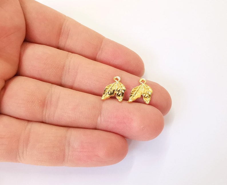 10 Leafs Charms 24k Shiny Gold Plated Charms (13x10mm) G25210