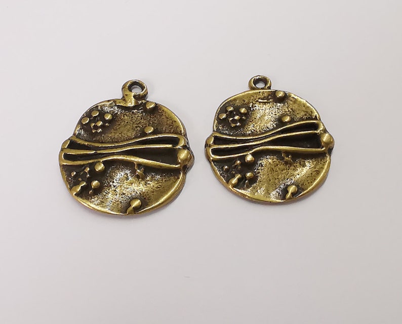 2 Ethnic round charms Antique bronze plated charms (27x22mm) G25225