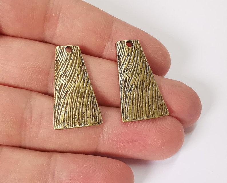 4 Brushed charms Antique bronze plated charms (25x11mm) G25231