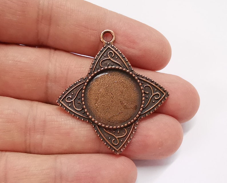 2 Copper frame pendant blank Antique copper plated pendant (44x39mm) (20mm Blank Size) G25245