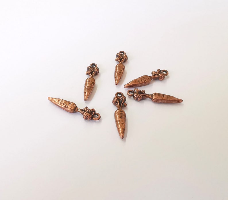 10 Carrot Charms Antique Copper Plated Charms (24x6mm) G25250