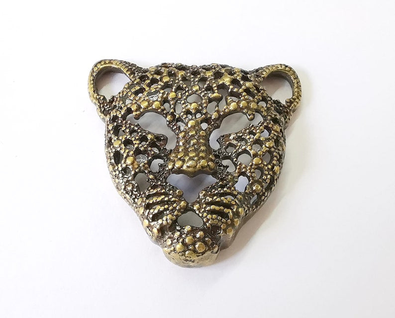 Tiger pendant Antique bronze plated pendant (50x49mm) G25291