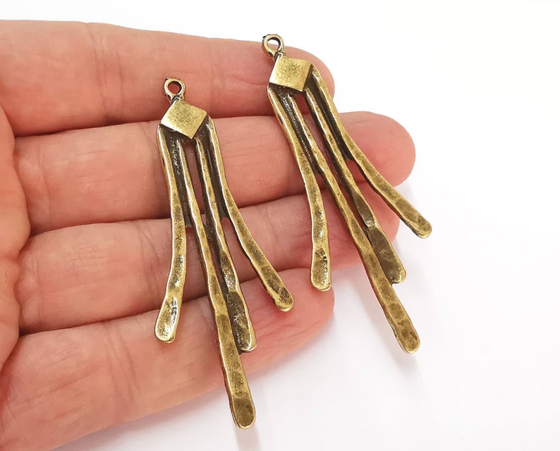 2 Hammered charms Antique bronze plated charms (69x27mm) G25036