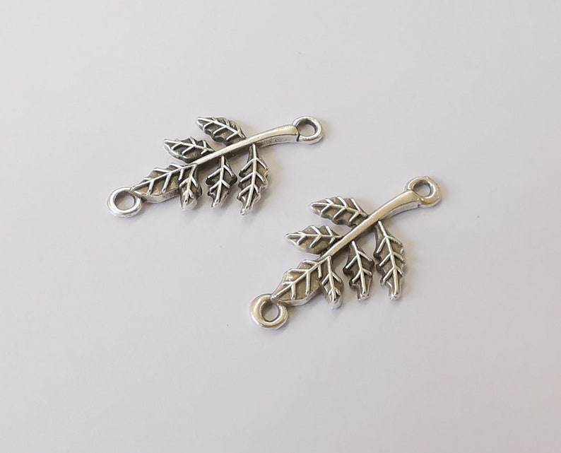 10 Branch leaf charms connector Antique silver plated charms (31x16mm) G25303