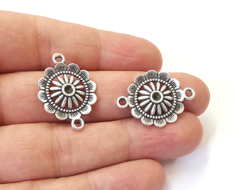 4 Flower charms connector Antique silver plated charms (28x21mm) G25045