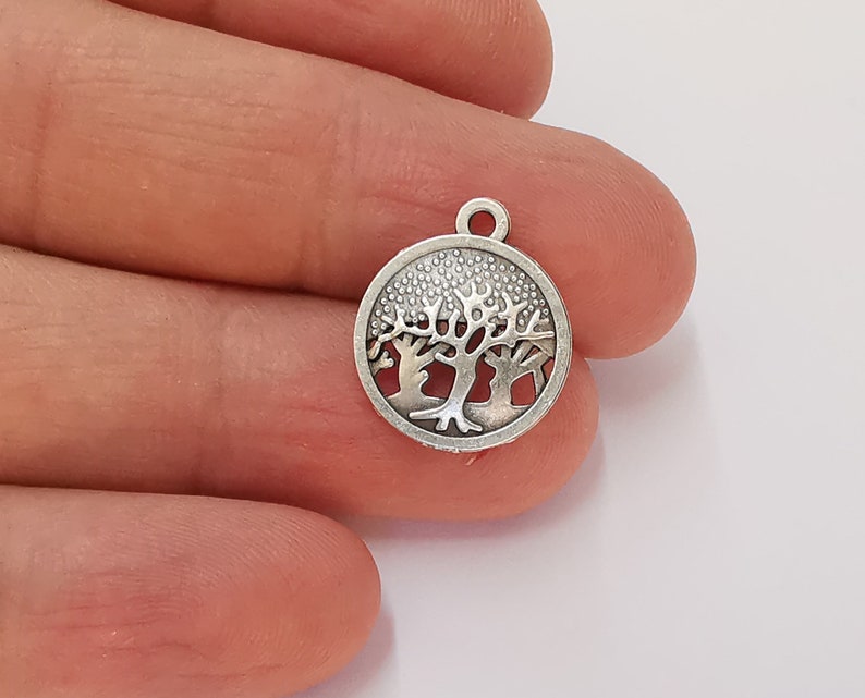 10 Trees charms Antique silver plated charms (19x16mm) G25090