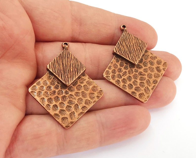 2 Hammered brushed charms Antique copper plated charms (43x35mm) G25097