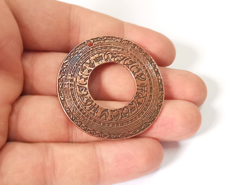 2 Ethnic circle charms Antique copper plated charms (43mm) G25105