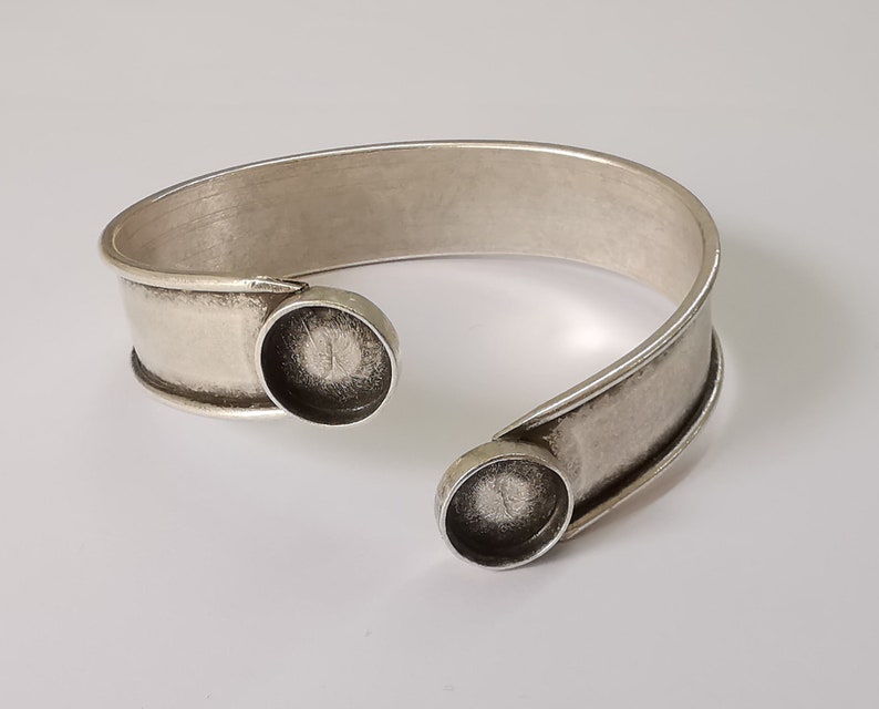 Band bracelet cuff blank bezel Glass cabochon base Adjustable antique silver plated brass (10mm ) G25373