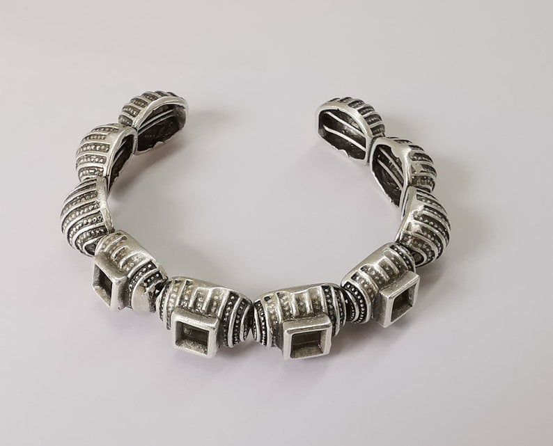 Ethnic Domes Stainless steel flexible wires bracelet cuff blank bezel base Adjustable antique silver plated brass (5x5mm ) G25376
