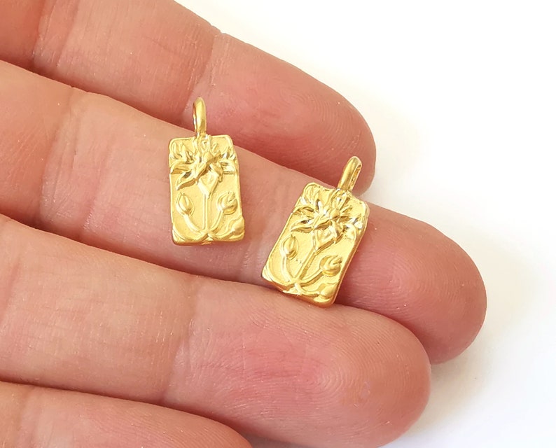 4 Lotus charms Gold plated flowers charms (18x9mm) G25133