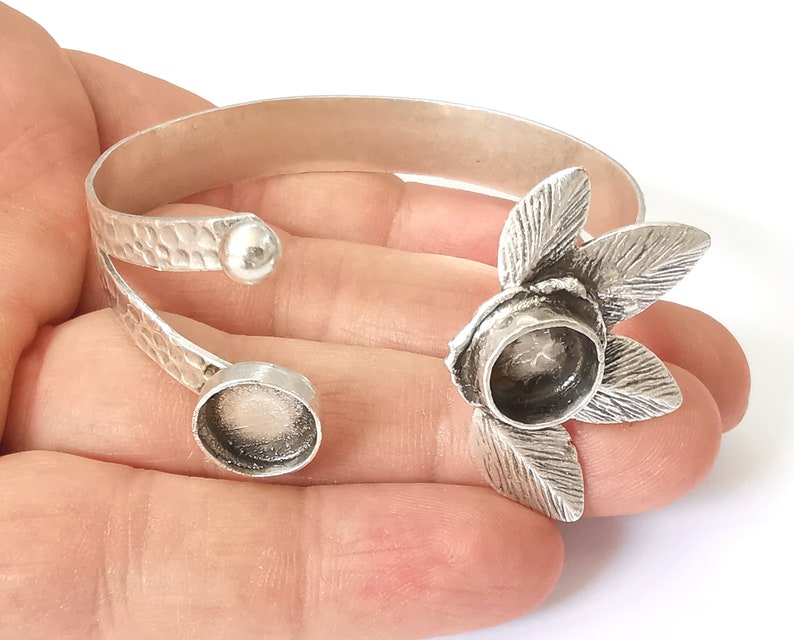 Leaves bracelet brass cuff blank bezel Glass cabochon base Adjustable antique silver plated brass (11mm and 10 mm Blanks ) G25184