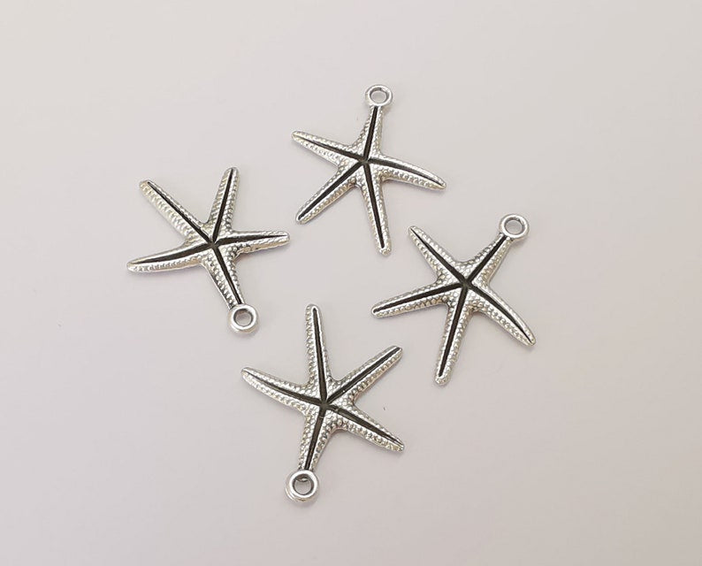 10 Starfish charms Antique silver plated charms (25x21mm) G25397