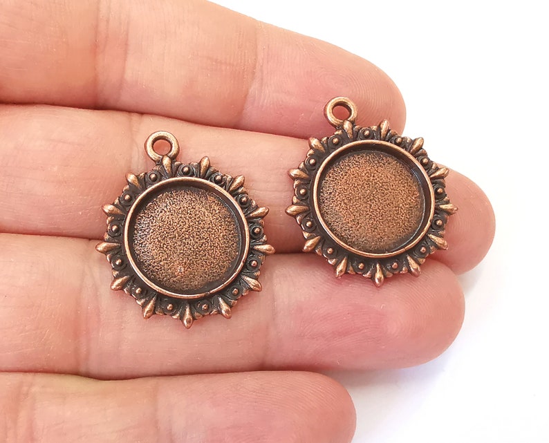 2 Frame pendant blank Antique copper plated pendant (28x24mm) (16mm Blank Size) G25407